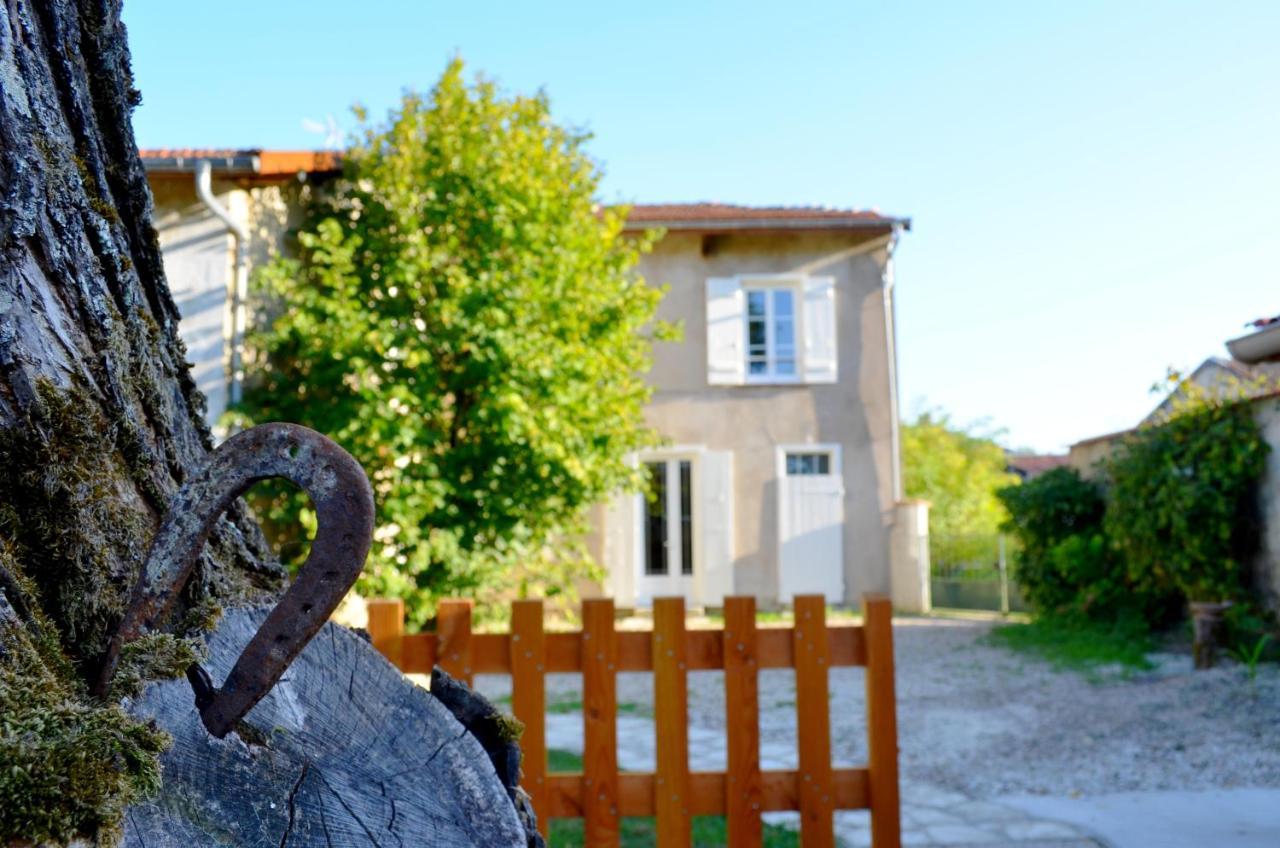 Le Gite Des Sureaux Rarecourt Экстерьер фото